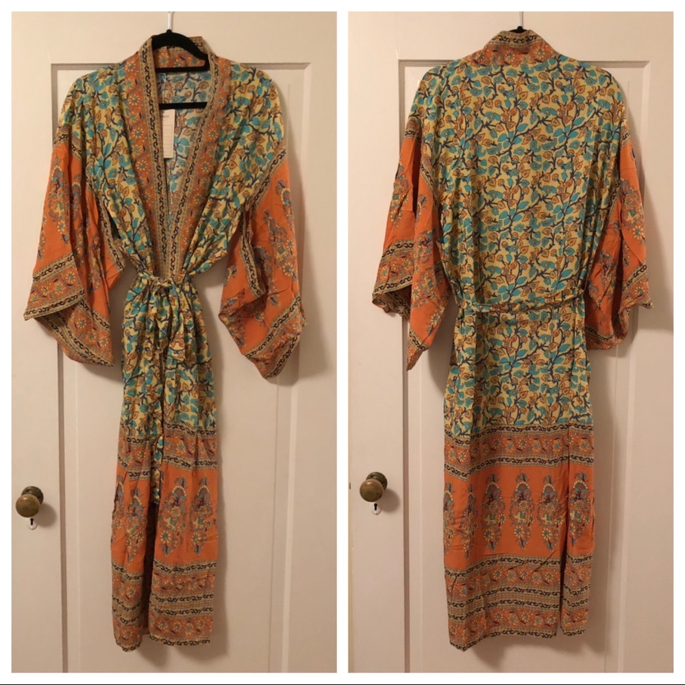 5⭐️ FAV BESTSELLER Delirium Robe Maxi Kimono Wrap - Picture 5 of 8